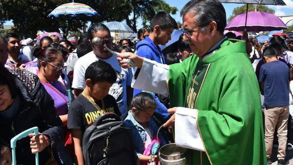 Contla bendición de mochilas 1